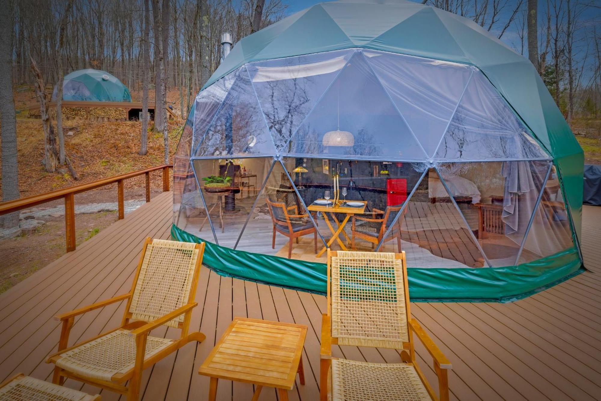 Domes At Catskills Swan Lake Exterior foto
